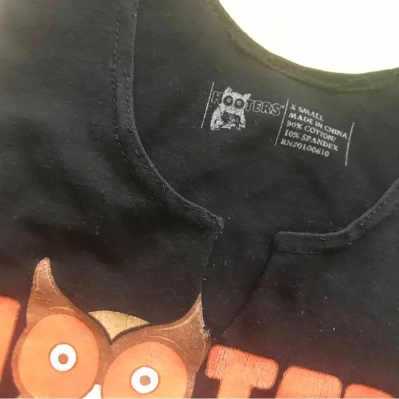 Hooters Girl Worn Uniform Tank- Mesquite,Texas - Picture 2 of 3